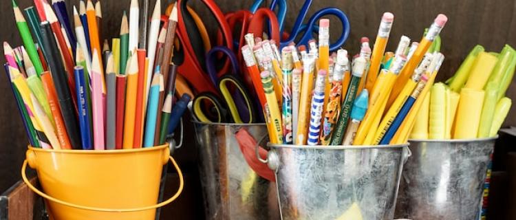 مادة Escolar ، عمل تجاري إلكتروني تعليمي للغاية! مادة Escolar ، عمل تجاري إلكتروني تعليمي للغاية!